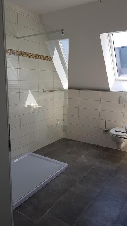 Cloud 7 II Apartment Heinsberg  Phòng bức ảnh